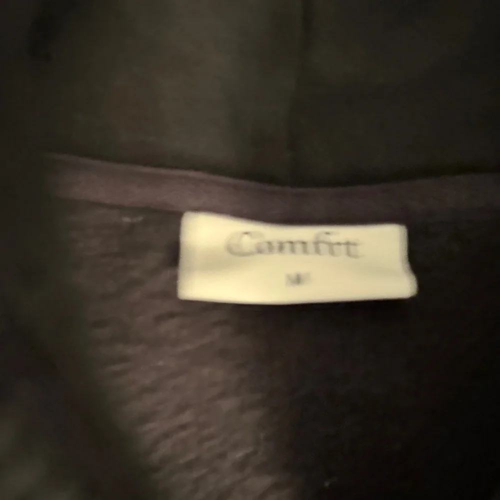 Comfit Black Hoodie, Medium, Excellent Condition - Picture 2 of 5